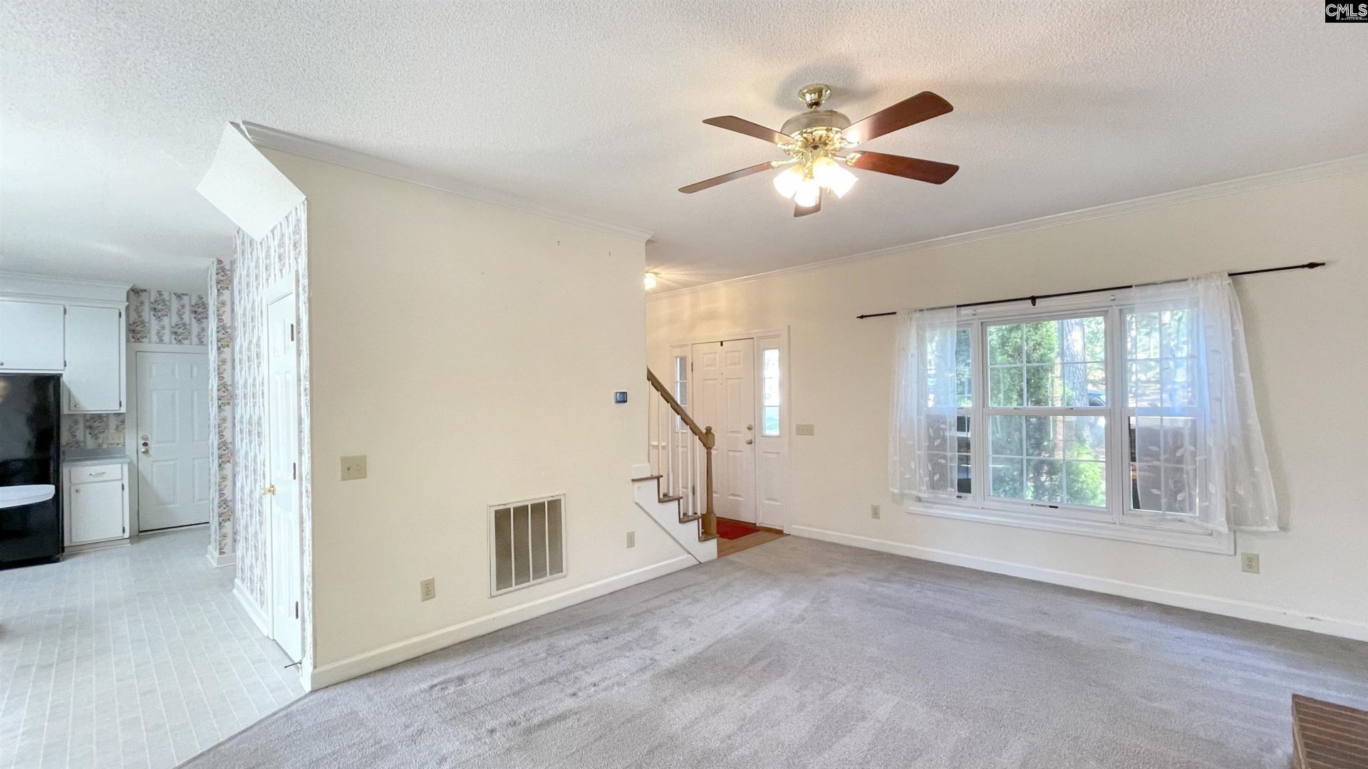 143 King Charles Road  Photo 5