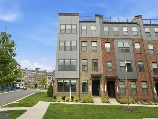 44481 WOLFHOUND SQUARE, ASHBURN, VA 20147