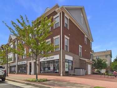 10068 MARKET STREET, MANASSAS, VA 20110