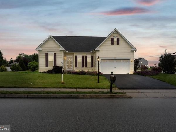 46 TYLER DRIVE, HANOVER, PA 17331
