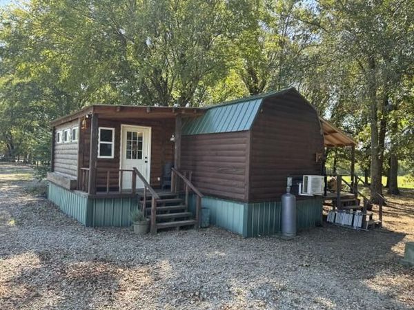 366 Jaybird Lane, Searcy, AR 72143