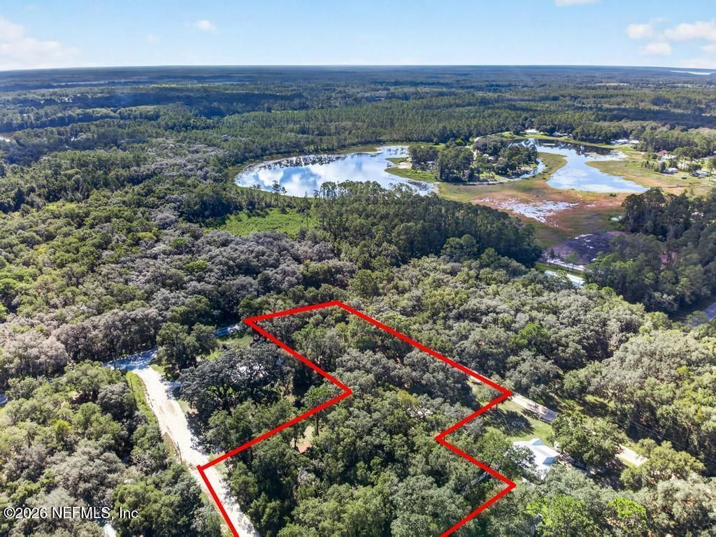 305 S Fillmore Avenue, Interlachen, FL 32148 Photo