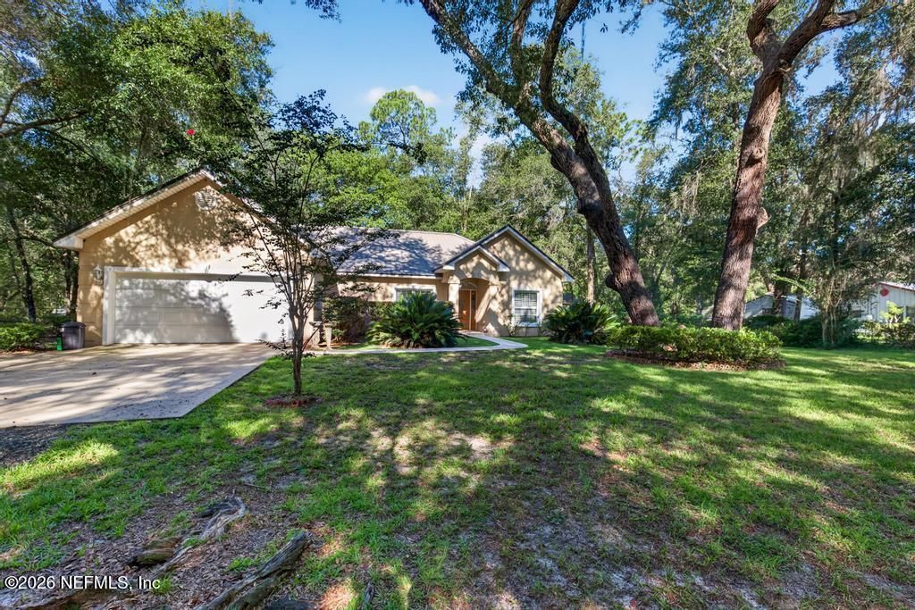 305 S Fillmore Avenue, Interlachen, FL 32148 Photo