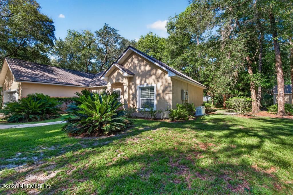305 S Fillmore Avenue, Interlachen, FL 32148 Photo