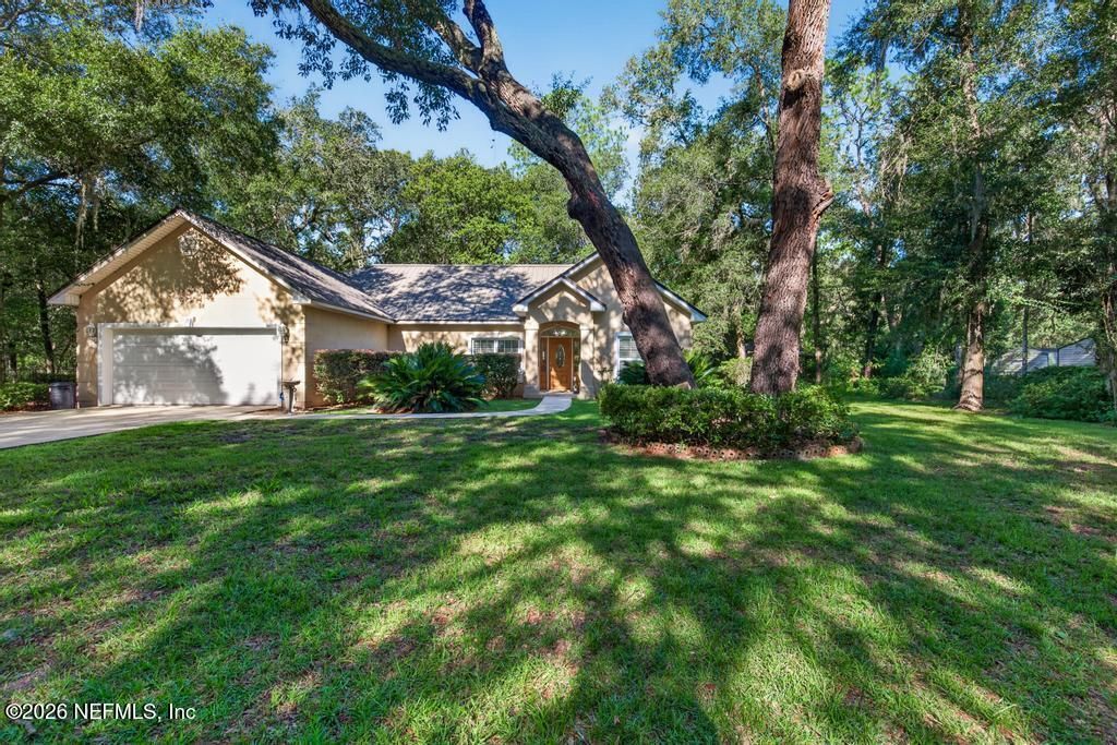 305 S Fillmore Avenue, Interlachen, FL 32148 Photo