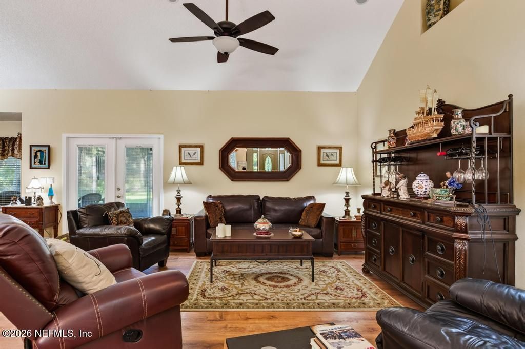 305 S Fillmore Avenue, Interlachen, FL 32148 Photo