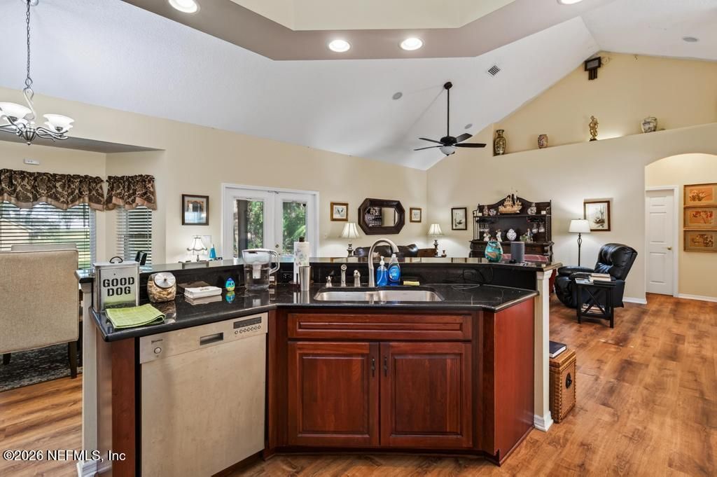 305 S Fillmore Avenue, Interlachen, FL 32148 Photo