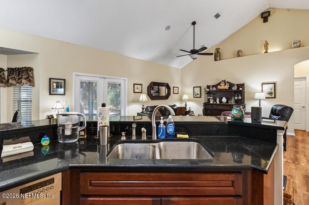 305 S Fillmore Avenue, Interlachen, FL 32148 Photo