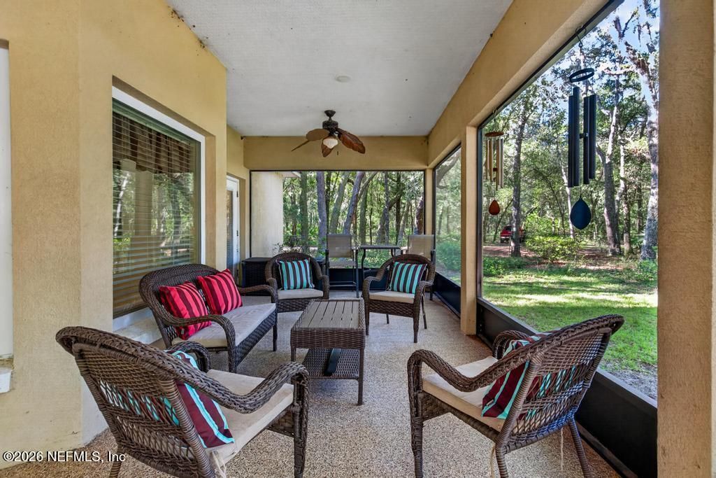 305 S Fillmore Avenue, Interlachen, FL 32148 Photo