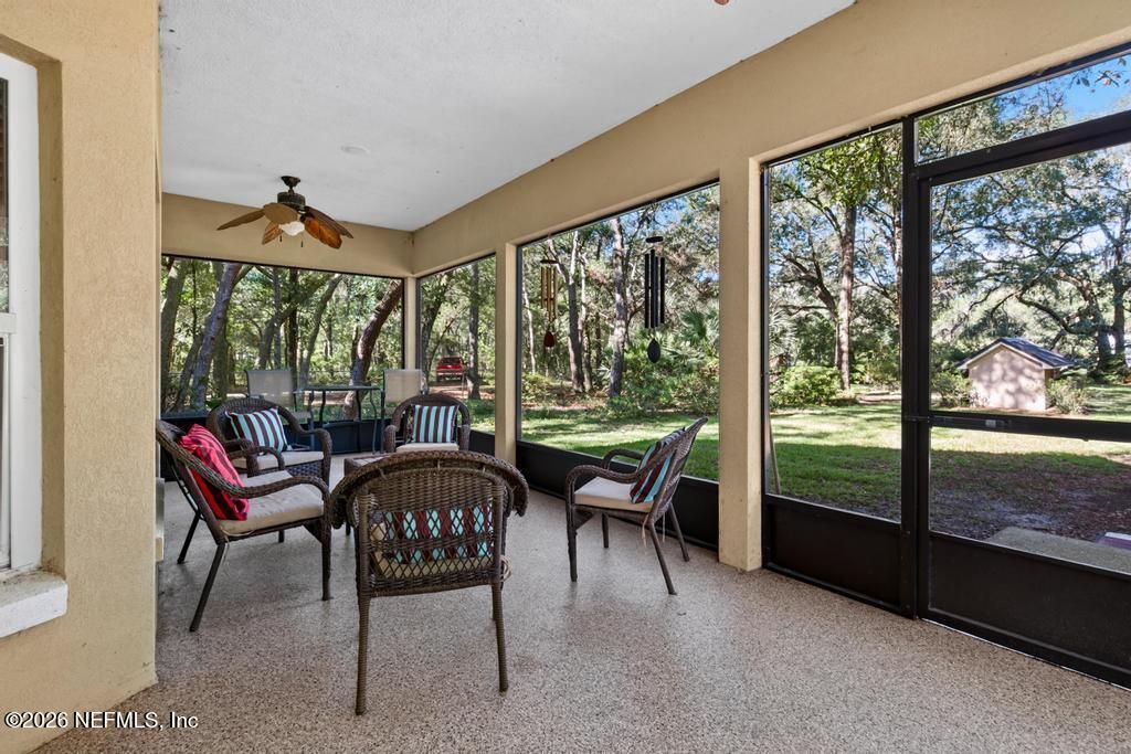 305 S Fillmore Avenue, Interlachen, FL 32148 Photo