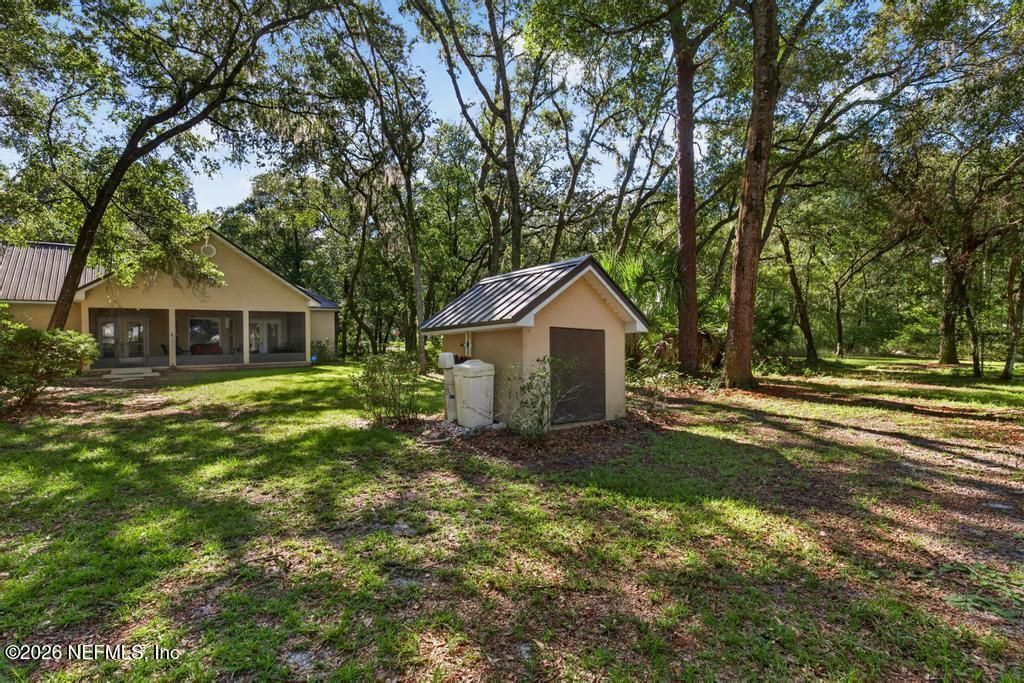 305 S Fillmore Avenue, Interlachen, FL 32148 Photo