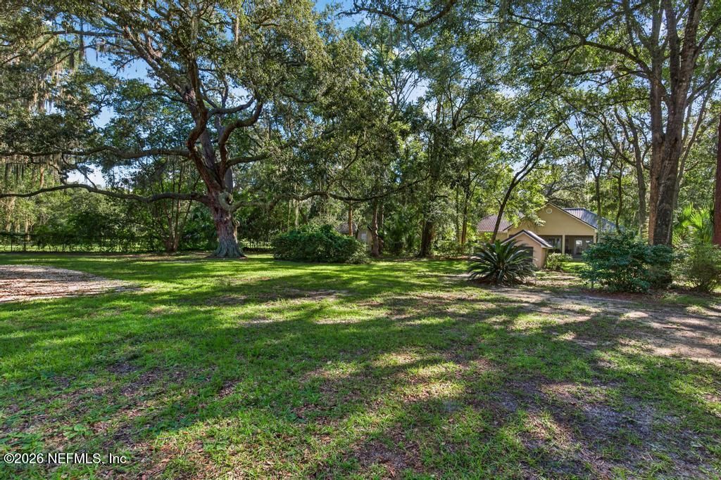 305 S Fillmore Avenue, Interlachen, FL 32148 Photo