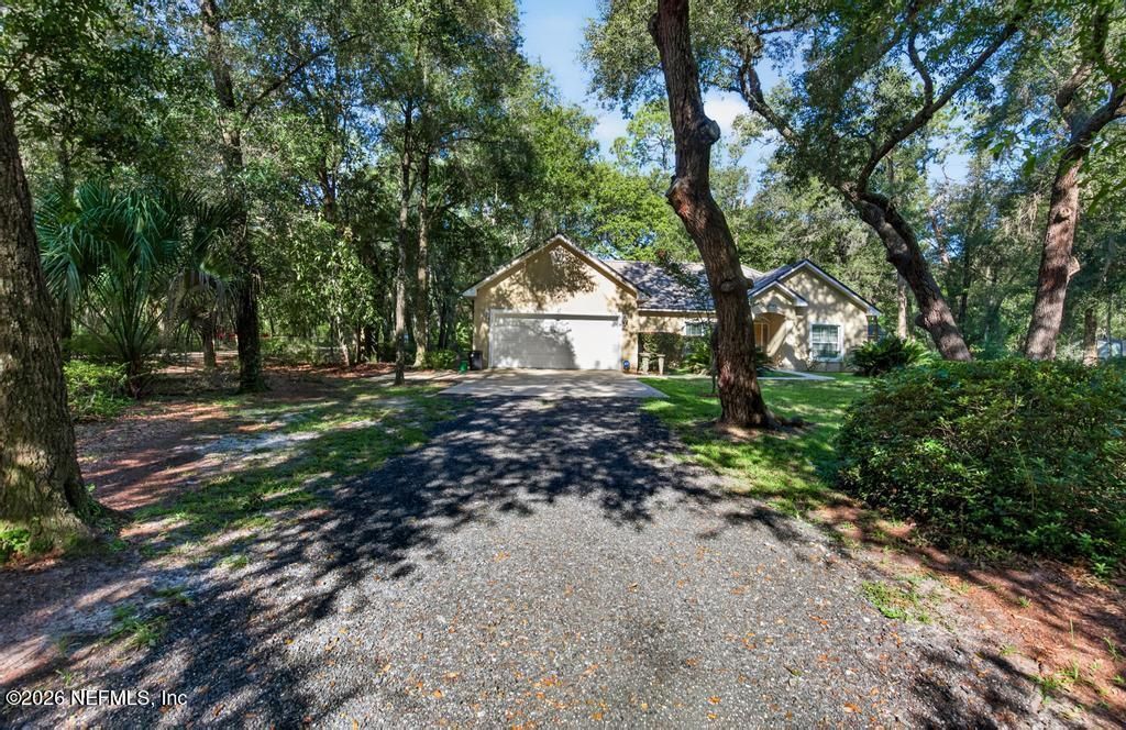 305 S Fillmore Avenue, Interlachen, FL 32148 Photo