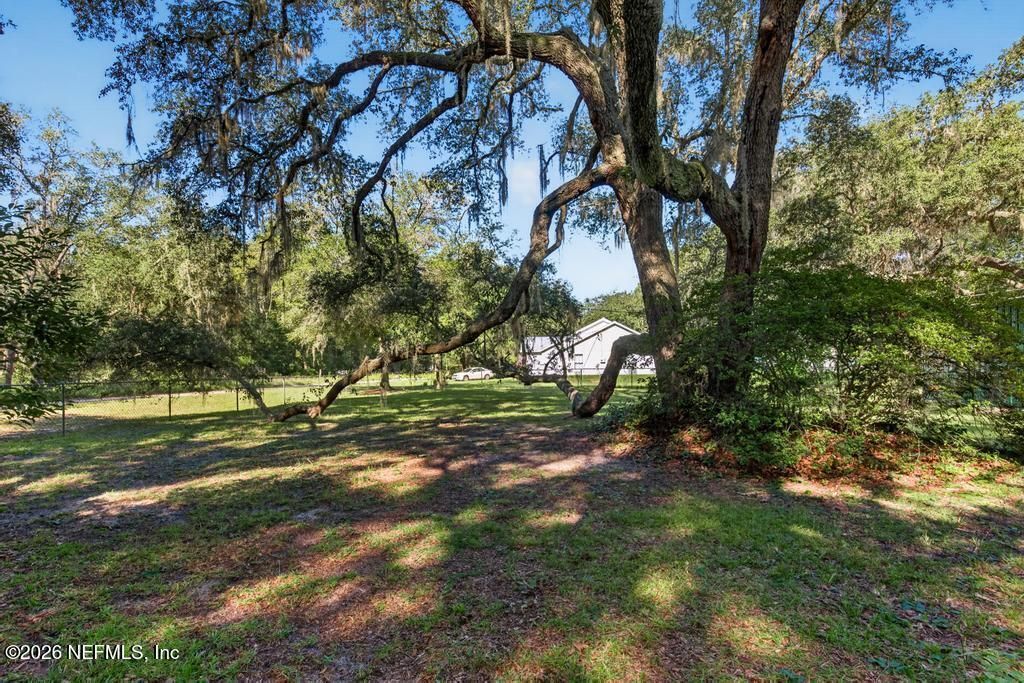 305 S Fillmore Avenue, Interlachen, FL 32148 Photo