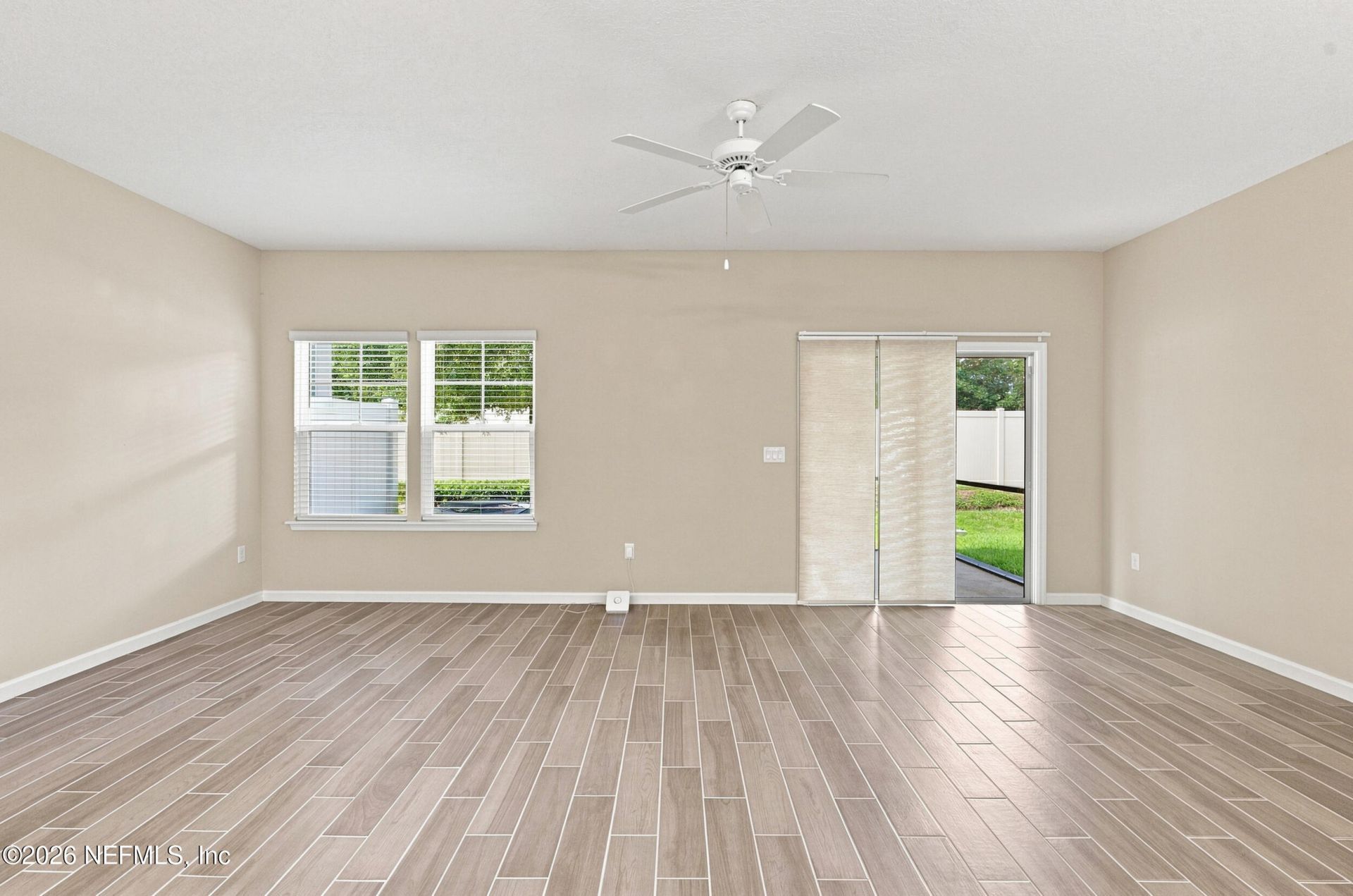 1687 Pottsburg Point Drive, Jacksonville, FL 32207 Photo