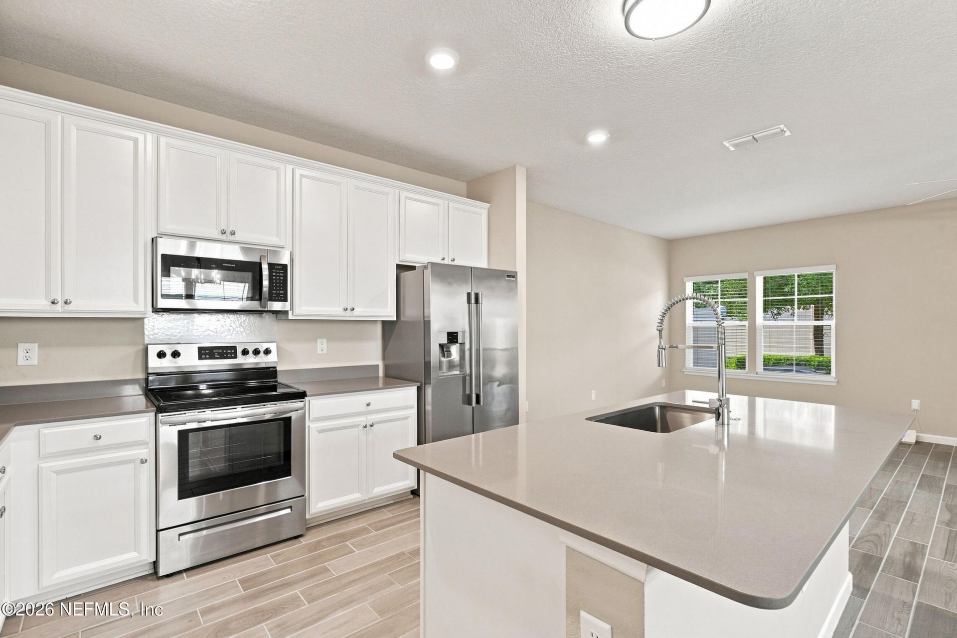 1687 Pottsburg Point Drive, Jacksonville, FL 32207 Photo