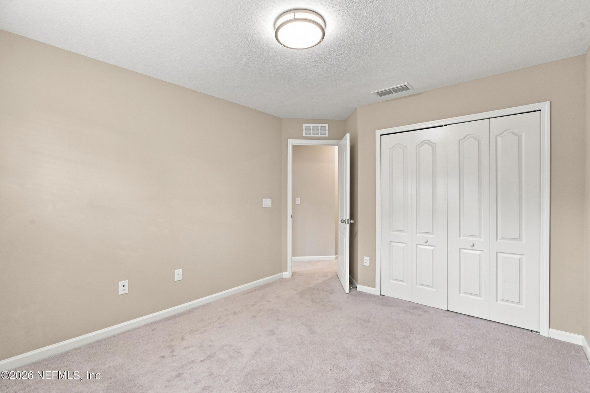 1687 Pottsburg Point Drive, Jacksonville, FL 32207 Photo