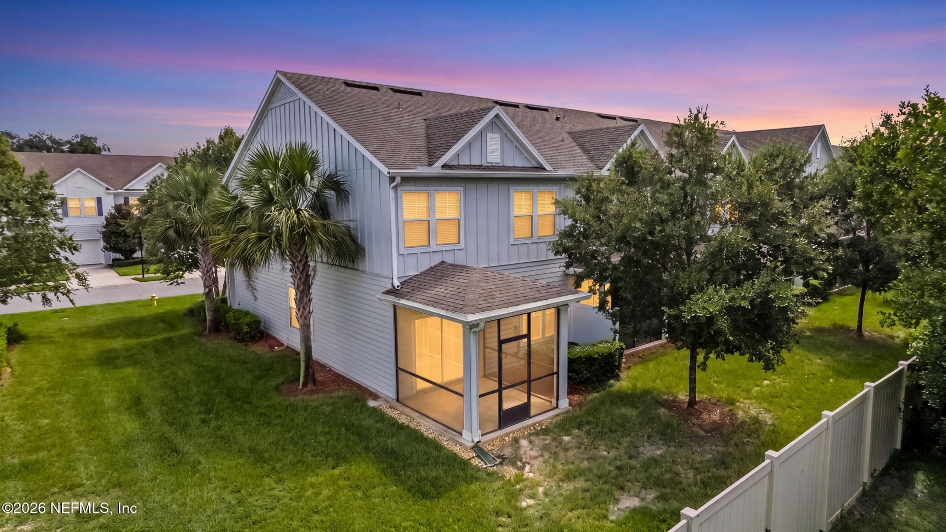 1687 Pottsburg Point Drive, Jacksonville, FL 32207 Photo