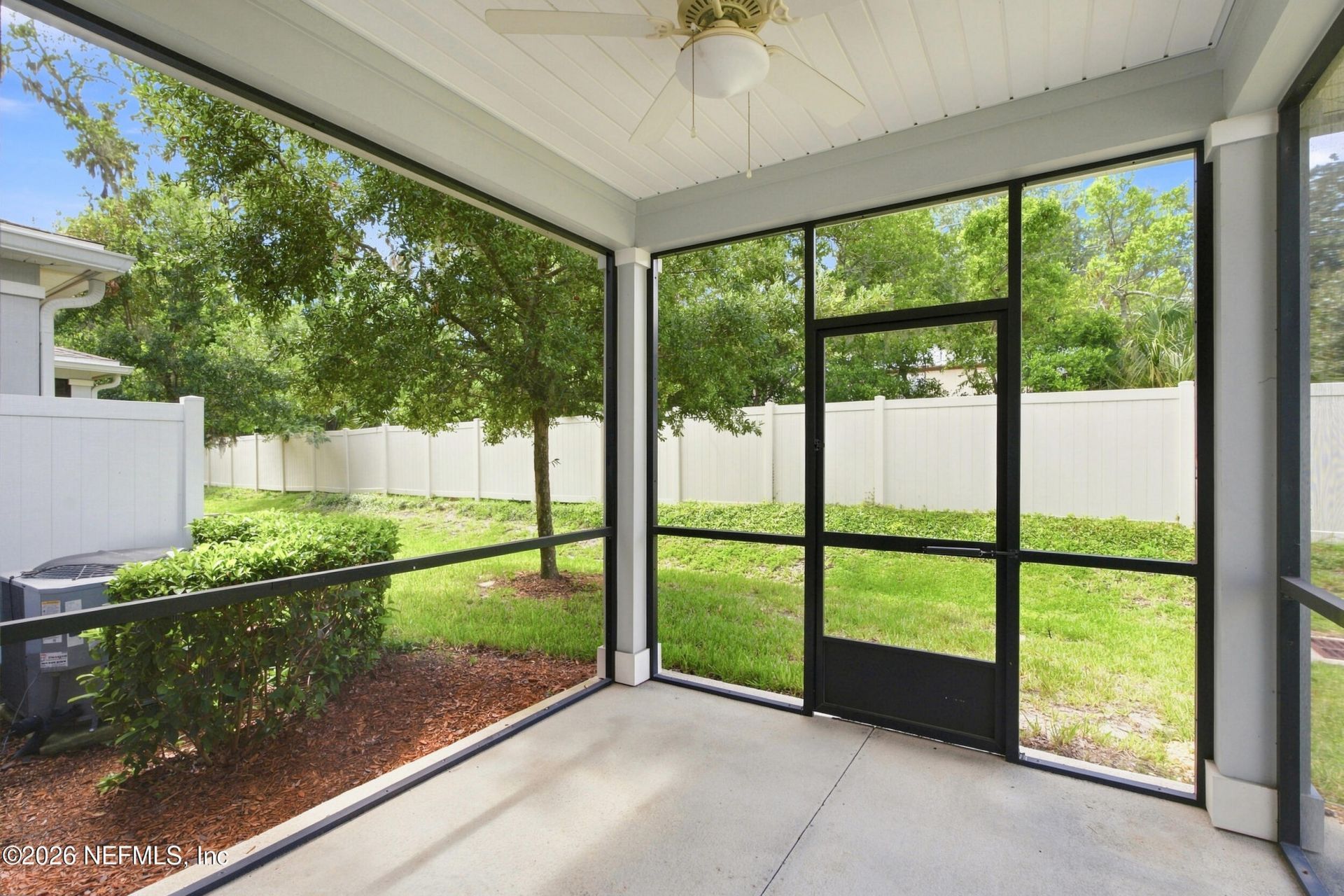 1687 Pottsburg Point Drive, Jacksonville, FL 32207 Photo