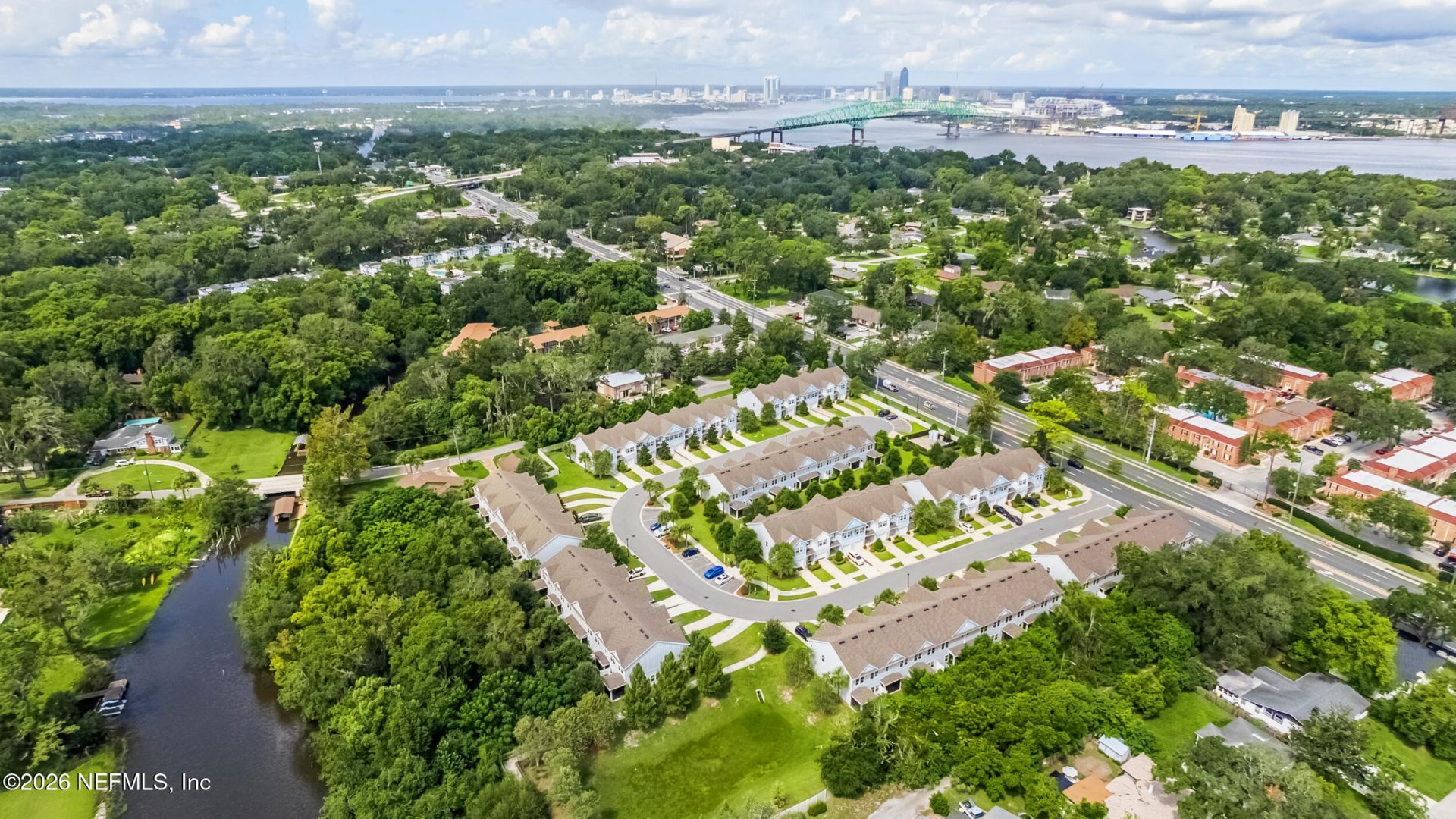 1687 Pottsburg Point Drive, Jacksonville, FL 32207 Photo