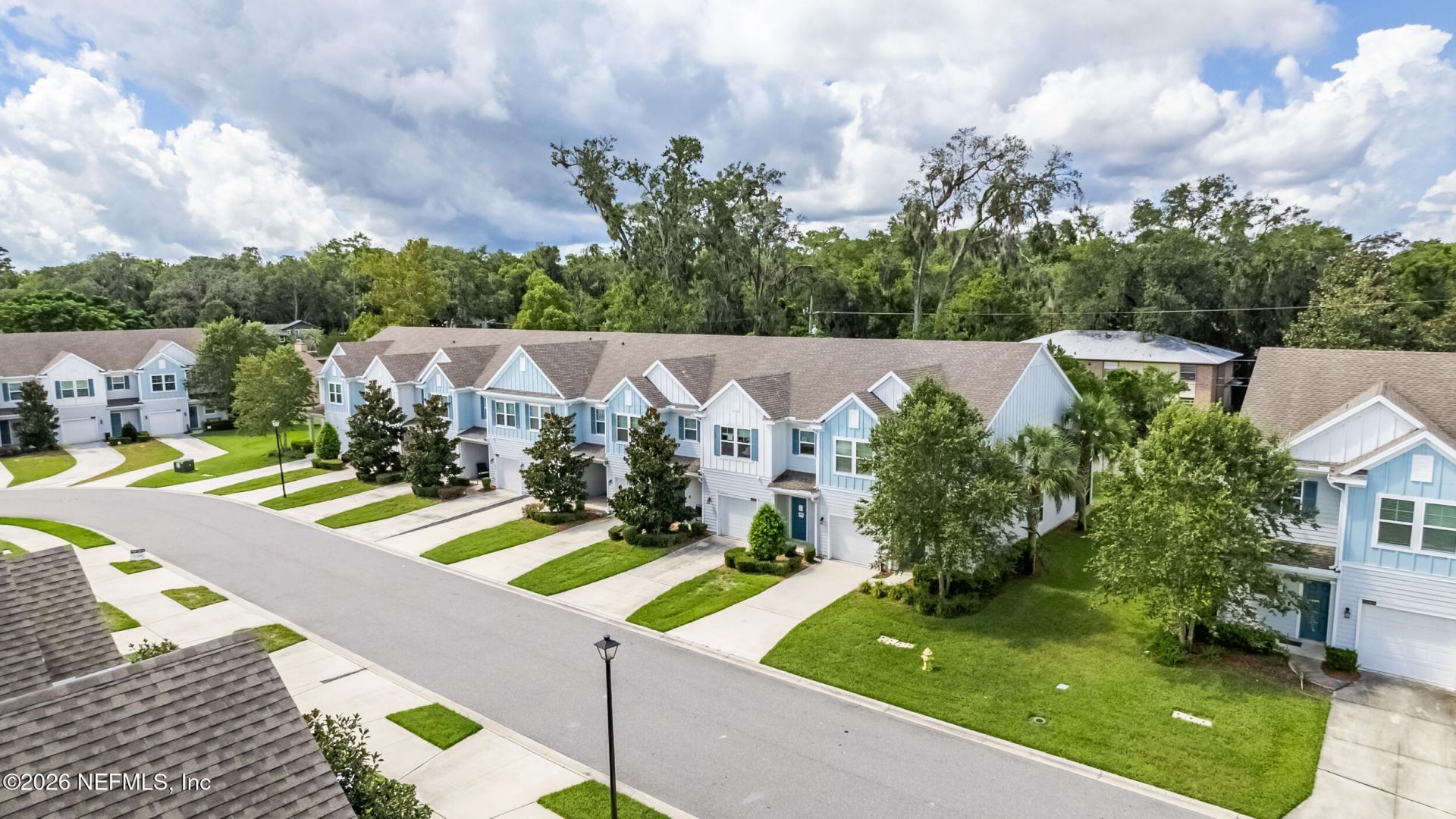 1687 Pottsburg Point Drive, Jacksonville, FL 32207 Photo
