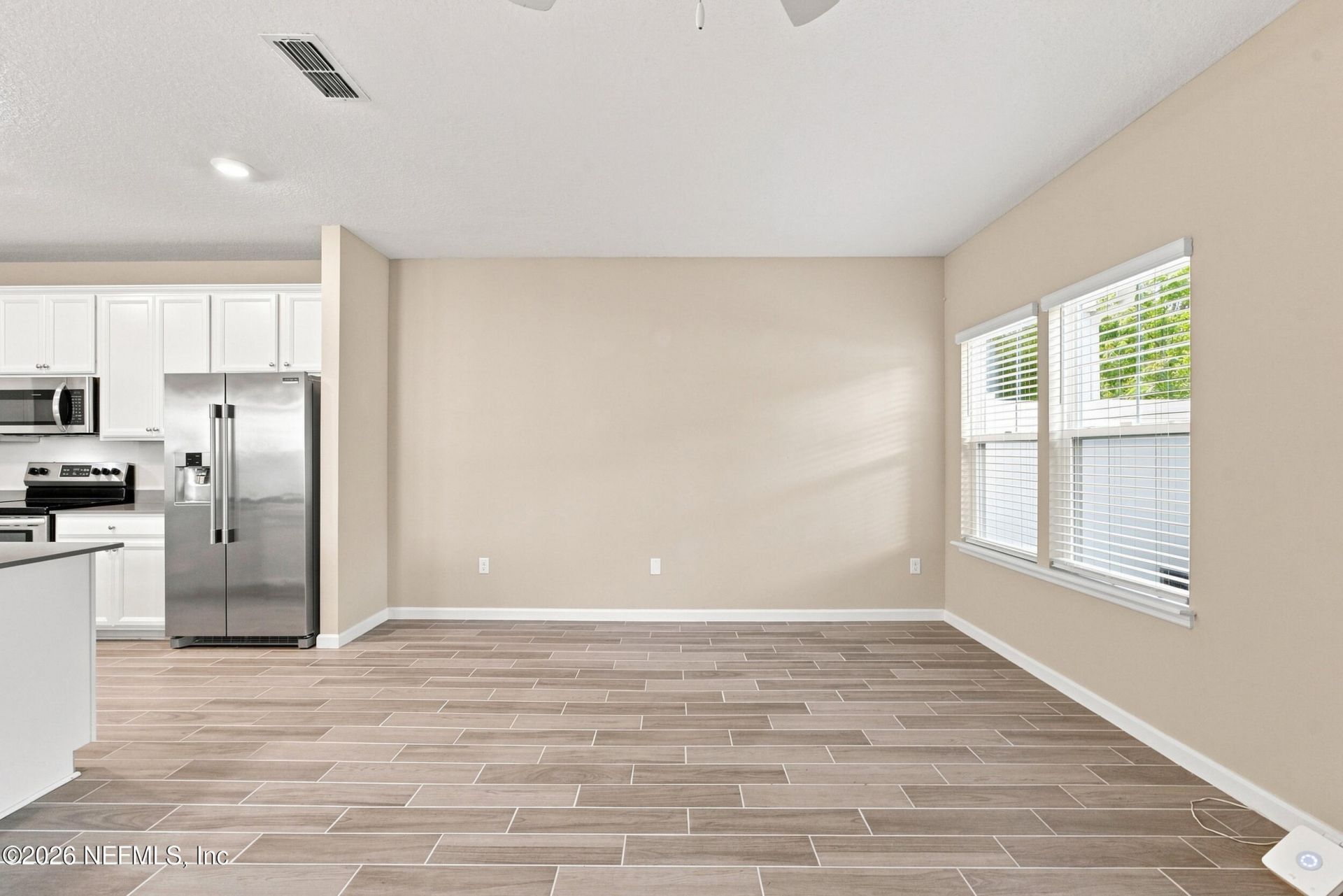 1687 Pottsburg Point Drive, Jacksonville, FL 32207 Photo