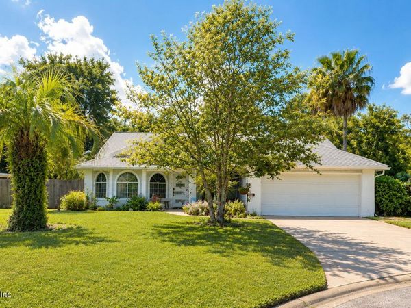 2884 WAVERLY FALLS Court, Jacksonville, FL 32224