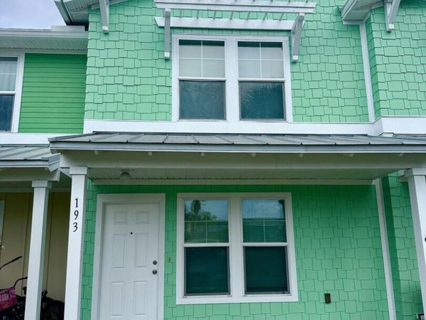 193 OCEANGATE Drive, Atlantic Beach, FL 32233