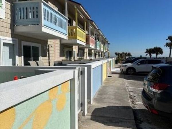 25 10TH Street, Atlantic Beach, FL 32233