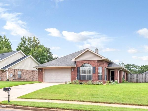 8270 Cheyenne Street S, Theodore, AL 36582