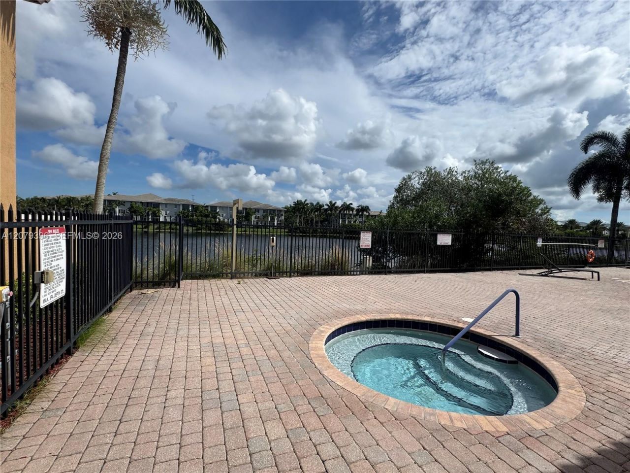 744 SW 106th Ave, Unit 2001, Pembroke Pines, FL 33025 Photo