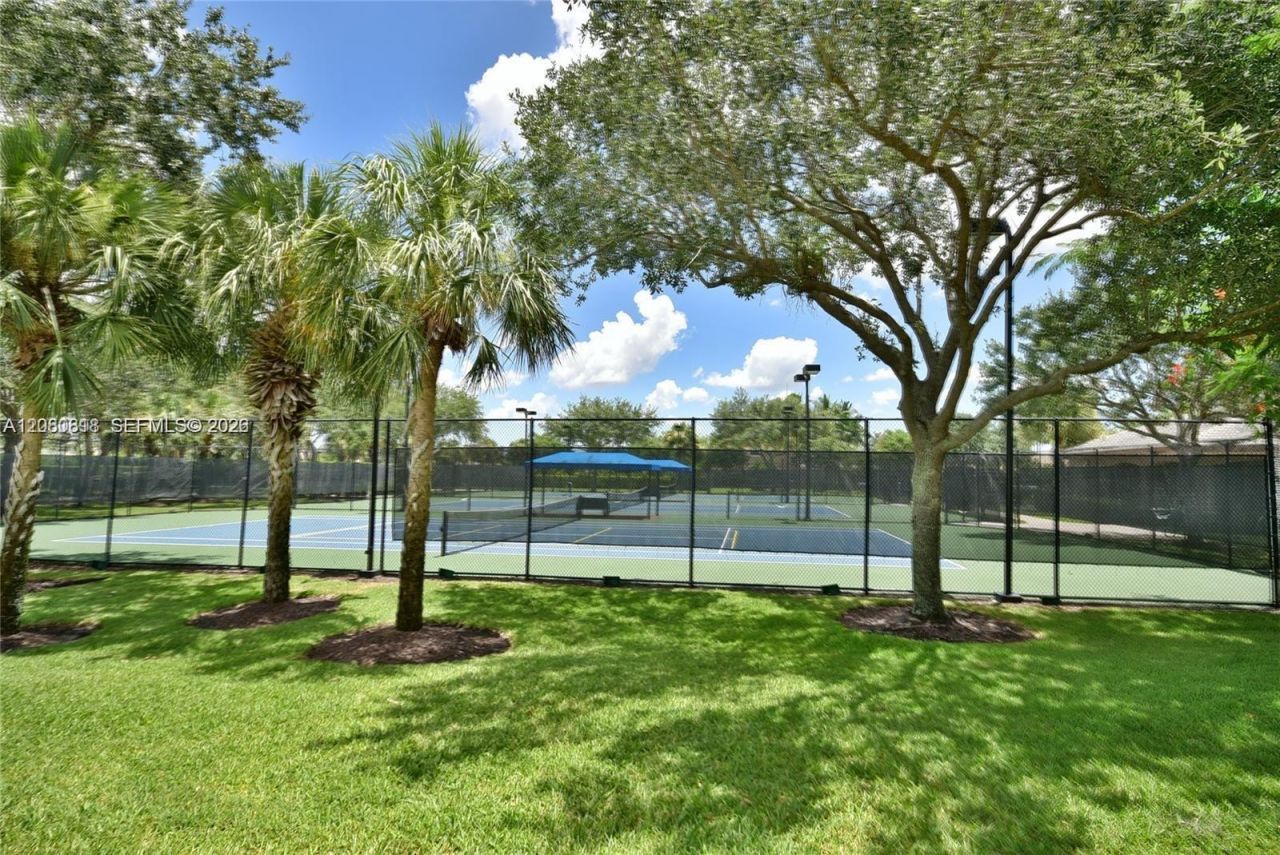 15317 SW 35th St, Davie, FL 33331 Photo