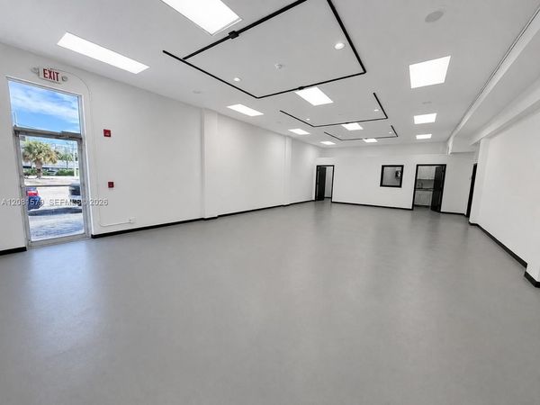 2716 S Dixie Hwy , Unit 101, West Palm Beach, FL 33405