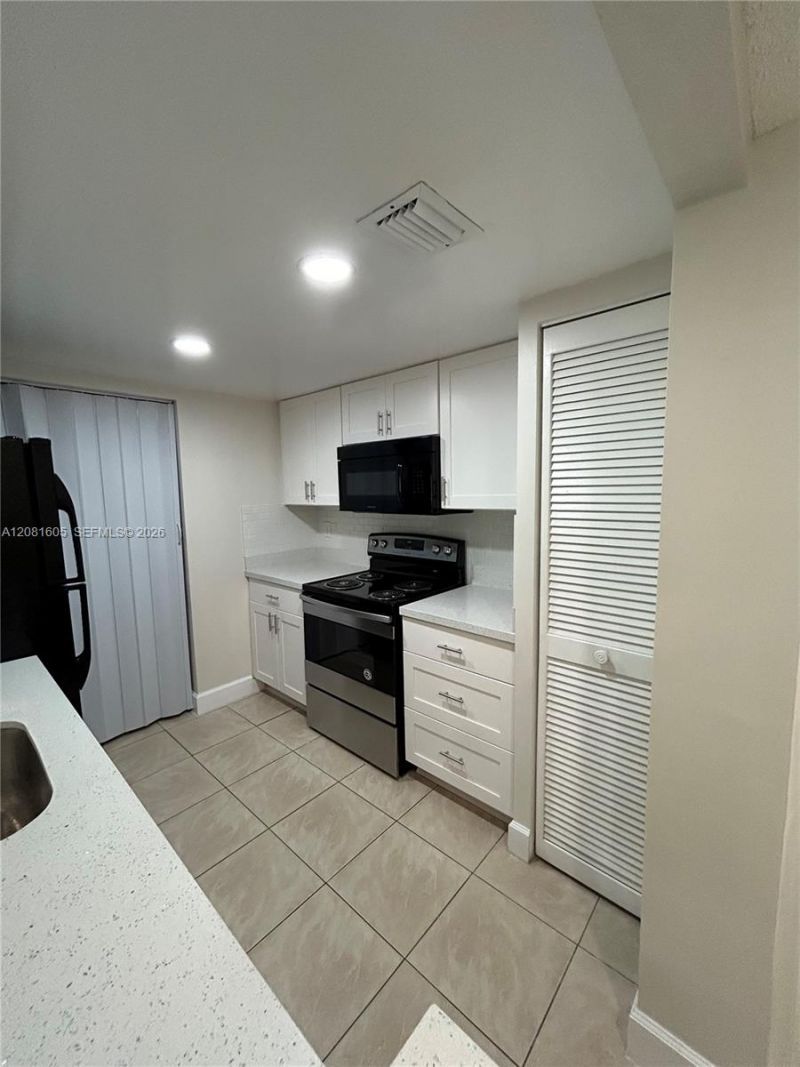 9733 Westview Dr, Unit 1321, Coral Springs, FL 33076 Photo