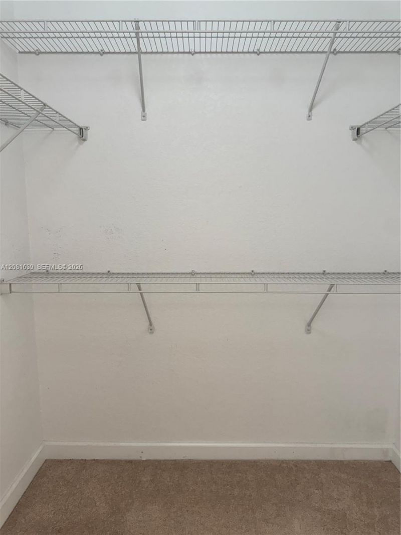 10242 NW 7th St , Unit 204, Miami, FL 33172 Photo