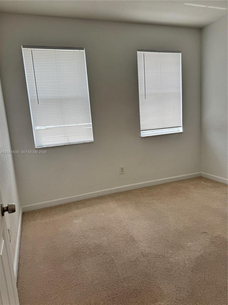 10242 NW 7th St , Unit 204, Miami, FL 33172 Photo