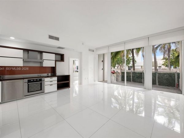 2100 Park Ave, Unit 101, Miami Beach, FL 33139
