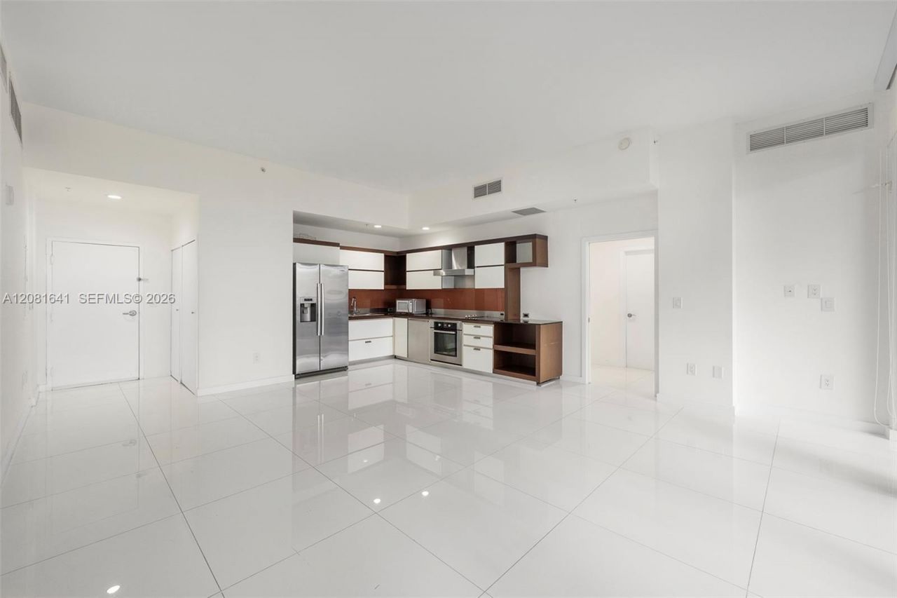 2100 Park Ave, Unit 101, Miami Beach, FL 33139 Photo