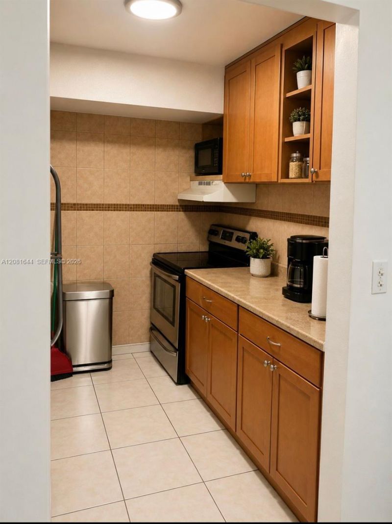 11855 NE 19th Dr, Unit 49, North Miami, FL 33181 Photo