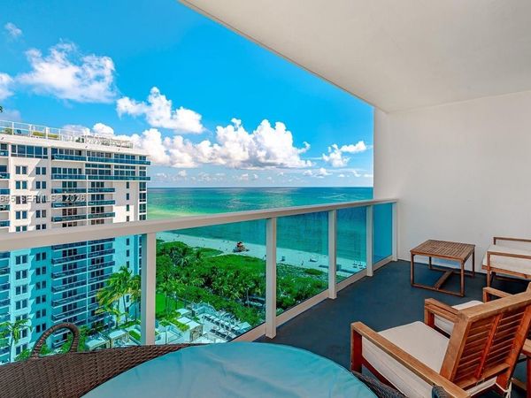 2301 Collins Ave , Unit 1515, Miami Beach, FL 33139