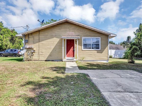 5879 NW 1ST STREET , OCALA, FL 34482