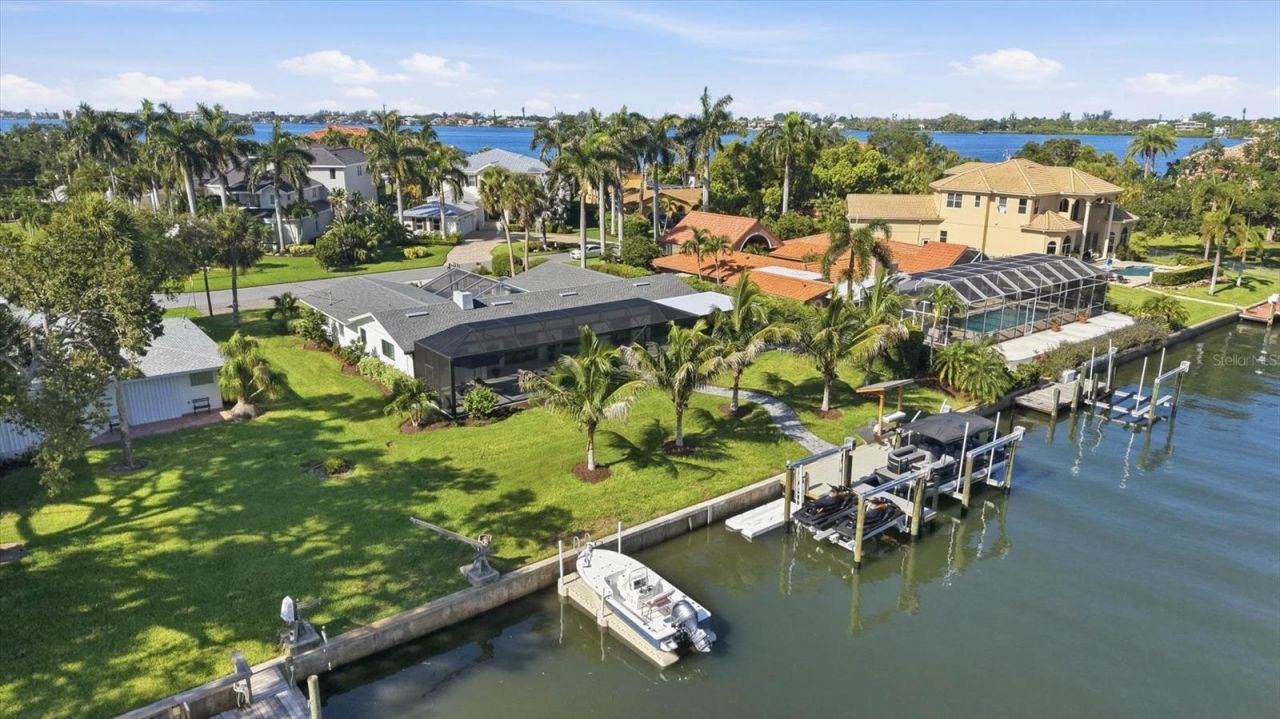 1761 Sandalwood Drive, Sarasota, FL 34231 Photo