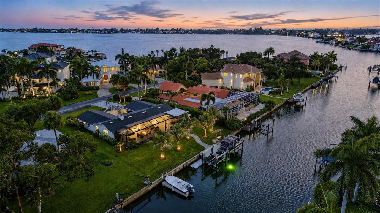 1761 Sandalwood Drive, Sarasota, FL 34231 Photo