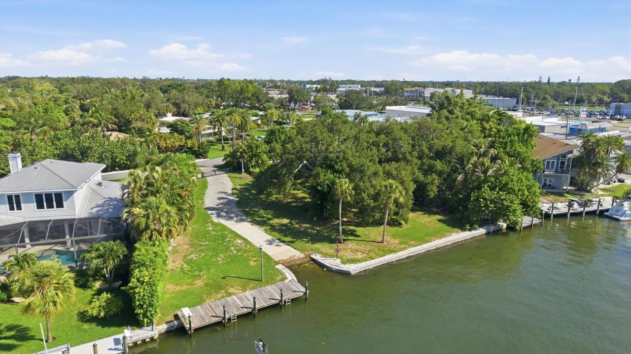 1761 Sandalwood Drive, Sarasota, FL 34231 Photo