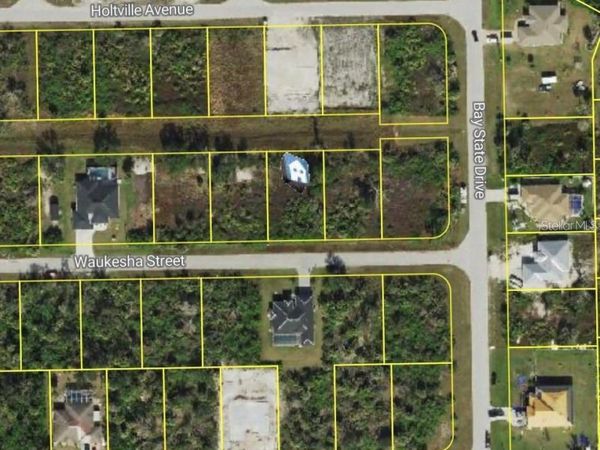 13336 WAUKESHA AVENUE , PORT CHARLOTTE, FL 33981