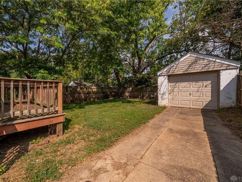 18 N Riverview Drive, Hamilton, OH 45015 Photo 27