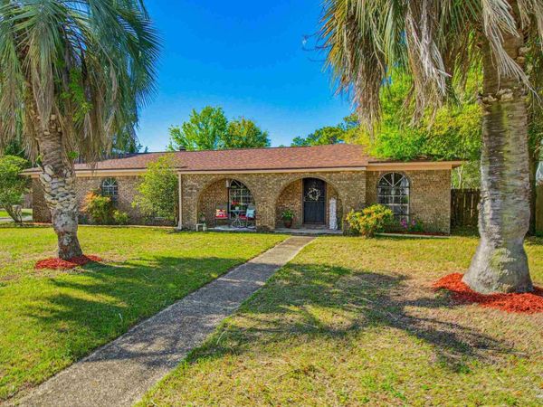 4972 Lanett Dr, Pensacola, FL 32526