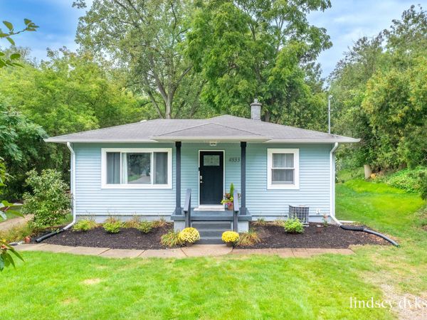 4833 Wakefield Avenue NE, Comstock Park, MI 49321
