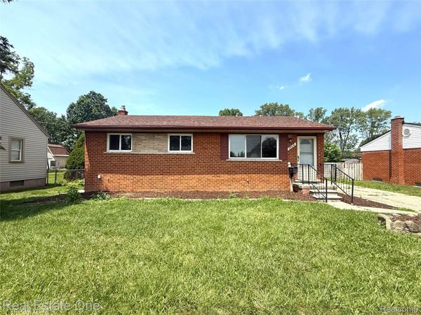 28476 MARQUETTE Street, Garden, Mi 48135