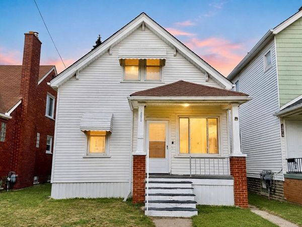 12020 Mitchell Street, Hamtramck, Mi 48212